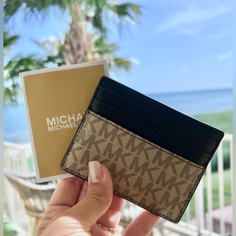 Michael Kors Monogram Card Case - image 2